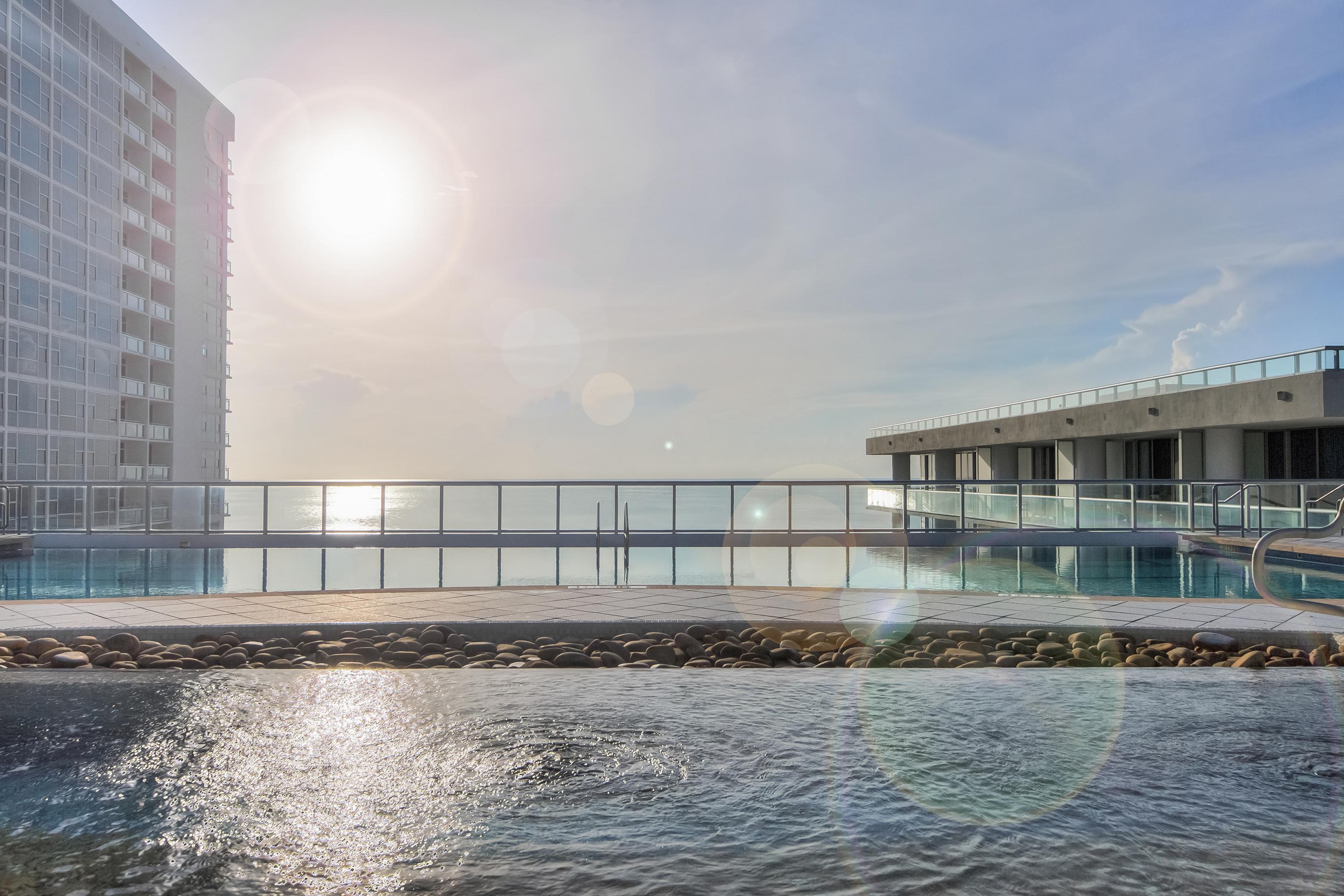 Carillon Miami Wellness Resort Miami Beach Exterior foto